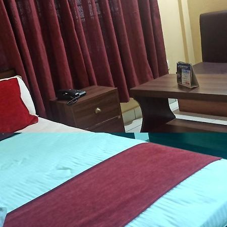 Hotel Royal Chautari, Butwal Экстерьер фото